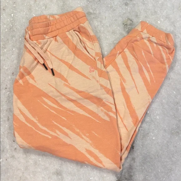 Sweaty Betty essential jogger- nectarine - Picture 3 of 7